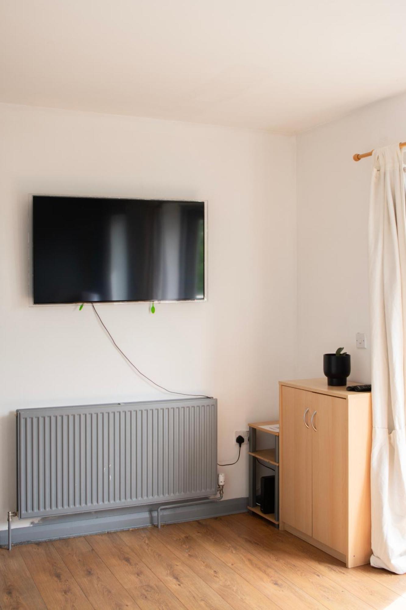 Well-Equipped 4 Bedroom House Close To City Centre Leeds  Extérieur photo